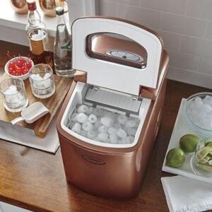 Ginny's Brand Ice Maker