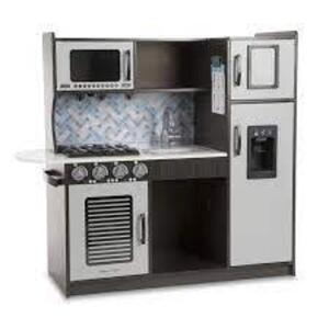 DESCRIPTION: (1) CHEFS KITCHEN PLAYSET BRAND/MODEL: MELISSA AND DOUG #4010 RETAIL$: $254.99 EA QTY: 1