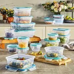 DESCRIPTION: (1) 38 PC PLASTIC LEAKPROOF STORAGE CONTAINERSBRAND/MODEL: SNAPWAREINFORMATION: CLEARRETAIL$: $60.00 EAQTY: 1