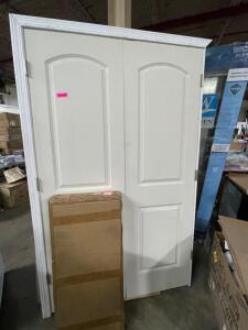 Double hinge door