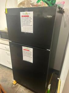 WHIRLPOOL HOUSE HOLD REFRIGERATOR FREEZER ( BLACK )