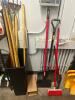 (1) LOT OF ASSORTED CLEANING SUPPLIES