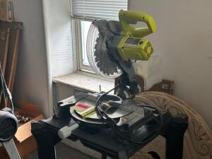 RYOBI COMPOUND MITER SAW