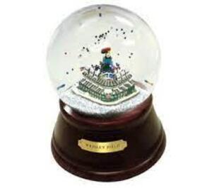 DESCRIPTION: (1) MUSICAL SNOW GLOBE WRIGLEY FIELDINFORMATION: PLAYS TAKE ME OUT TO THE BALLGAMERETAIL$: $40.00 EAQTY: 1