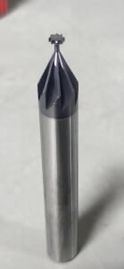 DESCRIPTION: (10) SOLID CARBIDE KEYSEAT CUTTERS BRAND/MODEL: MITGI 20224275 SIZE: .1400" DIA 0,039" THICKNES RETAIL$: $92.58 QTY: 10