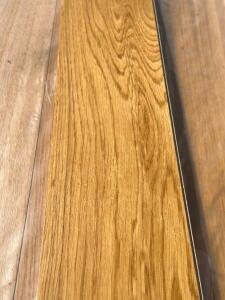 (8) CARTONS OF PKF WHITE OAK NATURAL FLOORING. 210 TOTAL SQUARE FEET