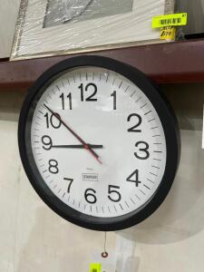 WALL CLOCK