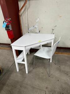 CORNER DESK W/ CHAIR