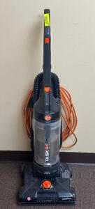 VACCUUM CLEANER