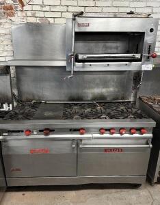 DESCRIPTION: VULCAN 10 BURNER RANGE W/ DOUBLE OVEN AND SALAMANDER. BRAND / MODEL: VULCAN ADDITIONAL INFORMATION W/ (2) BURNER GRIDDLE. NATURAL GAS CON