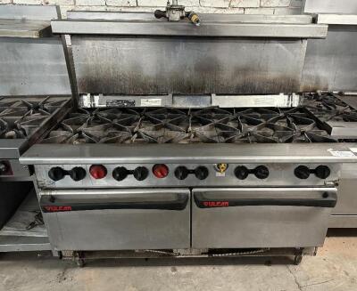 DESCRIPTION: VULCAN 10 BURNER RANGE W/ DOUBLE OVEN. BRAND / MODEL: VULCAN G60L ADDITIONAL INFORMATION NATURAL GAS CONTACT For more details, simply ema