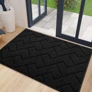 DESCRIPTION: (3) AREA ENTRY RUGS BRAND/MODEL: PRO-SAFE #BLT0 INFORMATION: BLACK RETAIL$: $139.99 EA QTY: 3