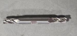 DESCRIPTION: (3) SOLID CARBIDE DOUBLE END SQ END MILL BRAND/MODEL: HTC 210-4343 SIZE: 11/32" DIA 3/8" SD 3/4" LOC RETAIL$: $30.40 QTY: 3