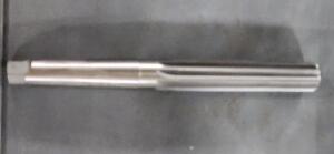 DESCRIPTION: (2) STRAIGHT FLUTE REAMERS BRAND/MODEL: MADE IN USA 89457071 SIZE: 1-1/4" 4MT RETAIL$: $169.89 QTY: 2