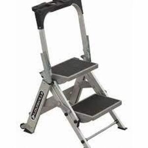 DESCRIPTION: (1) STEP STOOL BRAND/MODEL: LOUISVILLE #WW-2011-02 SIZE: 2 STEPS RETAIL$: $451.96 EA QTY: 1