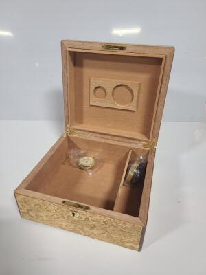 DESCRIPTION: (1) TABLE TOP HUMIDOR RETAIL$: $125.20 ea QTY: 1