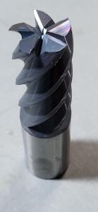 DESCRIPTION: (1) SOLID CARBIDE SQ END MILL BRAND/MODEL: DATA FLUTE MH51000C11 SIZE: 1" D 1" LOC RETAIL$: $305.83 QTY: 1