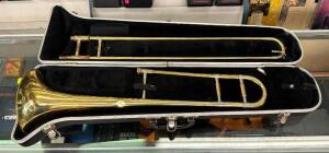 COLLEGIATE TROMBONE WITH CASE