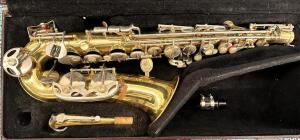 ALTO SAXOPHONE W/ CASE