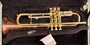 TRUMPET W/ CASE