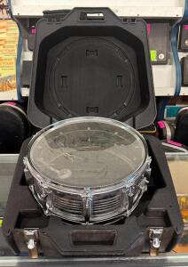 SNARE DRUM WITH CASE