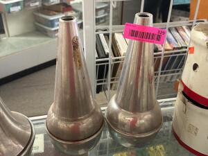 (2) - HORN MUTES