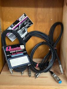 ASSORTED GUITAR CABLES