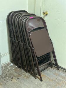 (10) - FOLDING CHAIRS