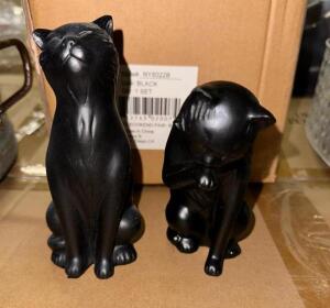 PAIR OF CAT BOOK ENDS