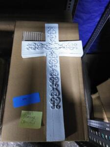 DESCRIPTION: (4) CRUCIFIX WALL DECOR INFORMATION: WHITE, PLASTER RETAIL$: $22.99 EA QTY: 4