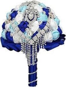 DESCRIPTION: (2) FLOWER BOUQUETS BRAND/MODEL: SPARKLE AND BASH INFORMATION: BLUE AND WHITE RETAIL$: $17.61 EA QTY: 2