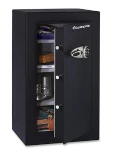 DESCRIPTION: (1) SENTRY-SAFE SAFE BOX BRAND/MODEL: T0-331 INFORMATION: BLACK/DIGITAL LOCK/CAPACITY: 6.0 CU-FT RETAIL$: $790.74 SIZE: 37"H X 21-1/2"W X