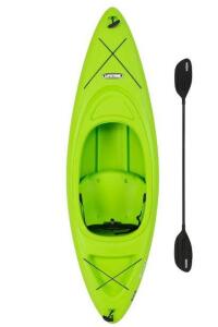 DESCRIPTION: (1) SIT INSIDE KAYAK BRAND/MODEL: LIFETIME/91032 INFORMATION: GREEN, 200LB WEIGHT CAPACITY, ADJUSTABLE SEAT BACK SIZE: 8 FOOT RETAIL$: $2