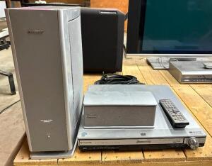 DESCRIPTION: PANASONIC SUBWOOFER, SPEAKER AND DVD PLAYER WITH REMOTE QTY: 1