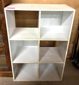 DESCRIPTION: 6-CUBBY UNIT SIZE: 24"X12"X36" QTY: 1