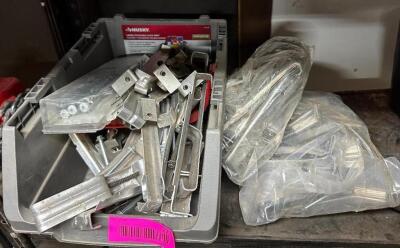 DESCRIPTION: ASSORTED DOOR AND CABINET HARDWARE QTY: 1