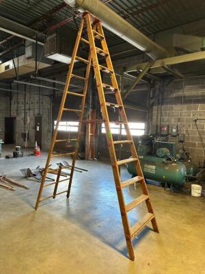 12 FT. LADDER