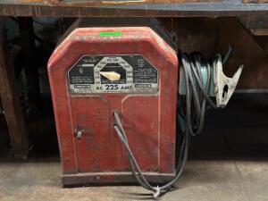 225 AMP ARC WELDER