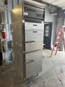 VICTORY SPLIT DOOR COMMERCIAL REFRIGERATOR.