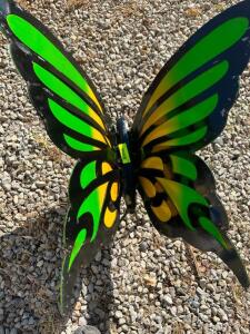 DESCRIPTION: METAL BUTTERFLY SIZE: 27"X26" QTY: 1