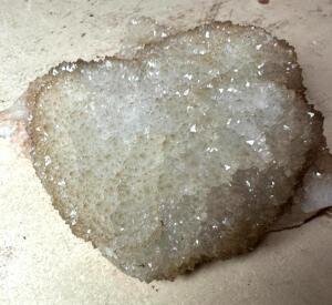 DESCRIPTION: DRUZY QUARTZ SPECIMEN SIZE: 4"X4" QTY: 1