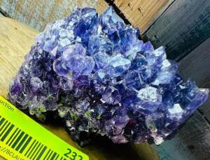 DESCRIPTION: AMETHYST SPECIMEN SIZE: 4" QTY: 1