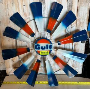 DESCRIPTION: METAL GULF WINDMILL SIZE: 22" QTY: 1