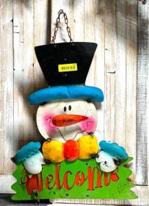 DESCRIPTION: METAL SNOWMAN WELCOME SIGN SIZE: 18"X16" QTY: 1