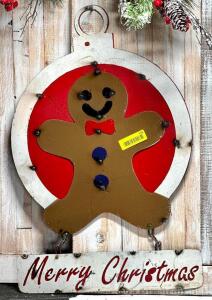 DESCRIPTION: MERRY CHRISTMAS SIGN SIZE: 18"X27" QTY: 1