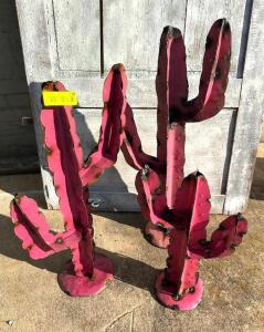 DESCRIPTION: 3PC METAL CACTUS SET SIZE: 22" TO 31" QTY: 3