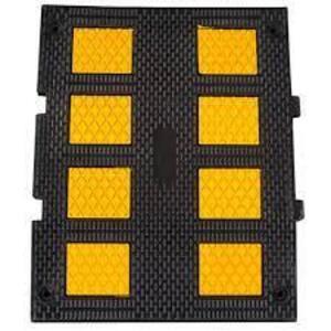 DESCRIPTION: (1) MODULAR SPEED HUMP BRAND/MODEL: GUARDIAN #DH-SP-21M INFORMATION: YELLOW AND BLACK SIZE: 1-1/2X2 RETAIL$: $341.57 EA QTY: 1