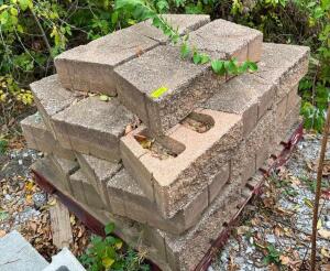 DESCRIPTION: (3) PALLETS OF CINDER BLOCKS INFORMATION: SEE PHOTOS QTY: 1