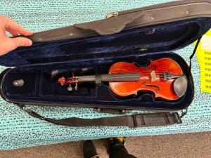 1/4 SIZE HANS WAGNER VIOLIN