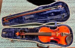 3/4 SIZE SCHROETTER VIOLIN